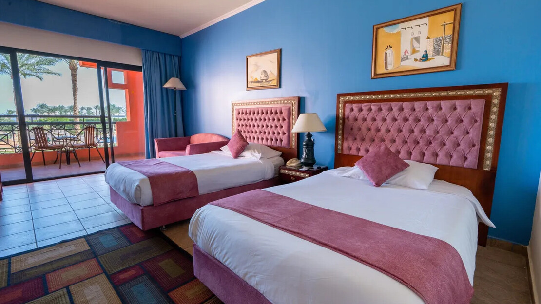 Parrotel Aqua Park Resort